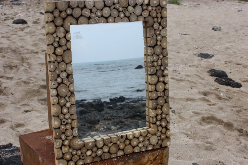 Teak Root Mirror 20 in x16 in - Coastal Living | #kel01 Teak Root Mirror 20 in x16 in - Coastal Living | #kel01